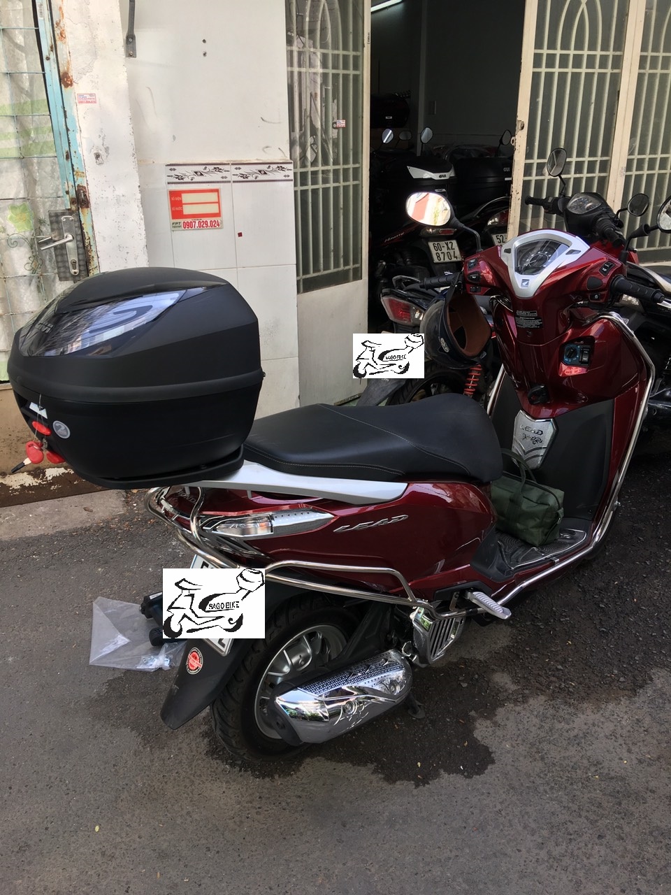 [HCM]Thùng givi mẫu E250N2 găn cho xe Lead