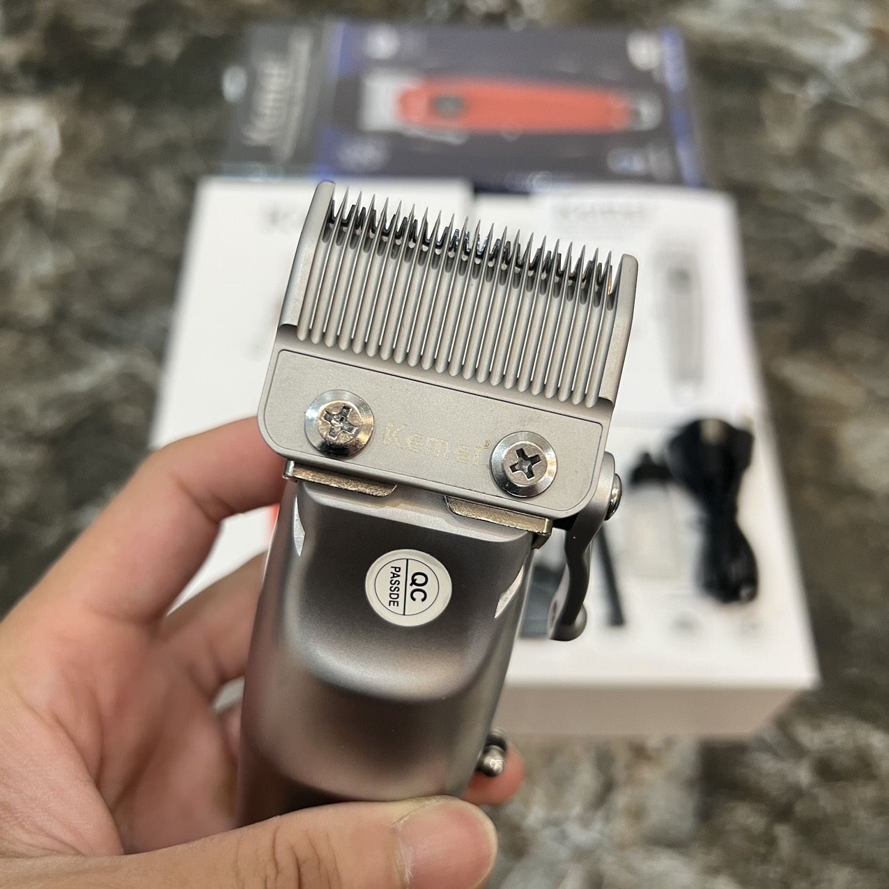 Tông đơ cắt tóc Kemei km-1955