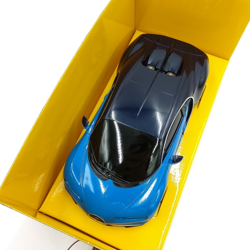 Fahasa - Xe Điều Khiển Bugatti Chiron R76100-BLU