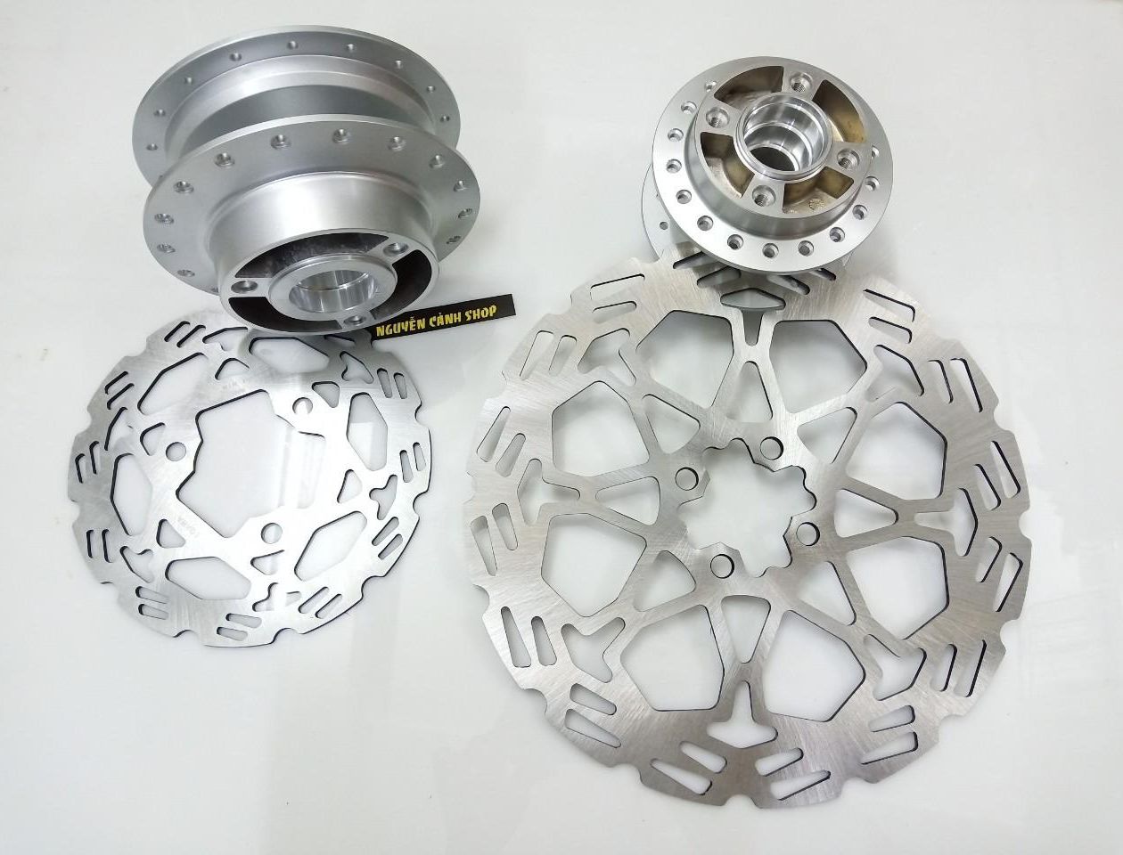[HCM]Đùm xe raider trước sau full đĩa màu bạc
