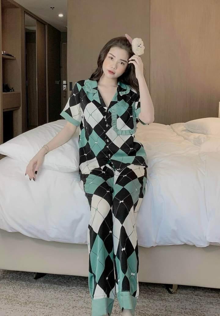 Bộ pijama nữ thu đông tay ngắn quần dài lụa mango