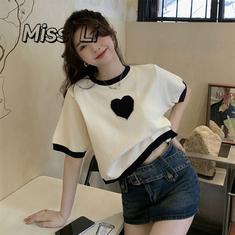 Áo thun nữ viền cổ viền tay in trái tim love cute