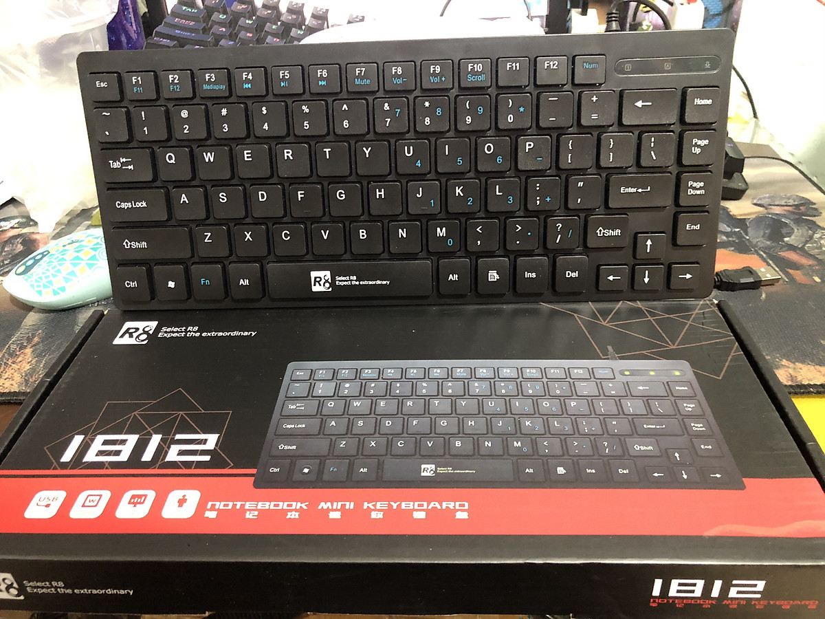 Bàn phím mini r8 1812 có dây - lướt phím cực êm