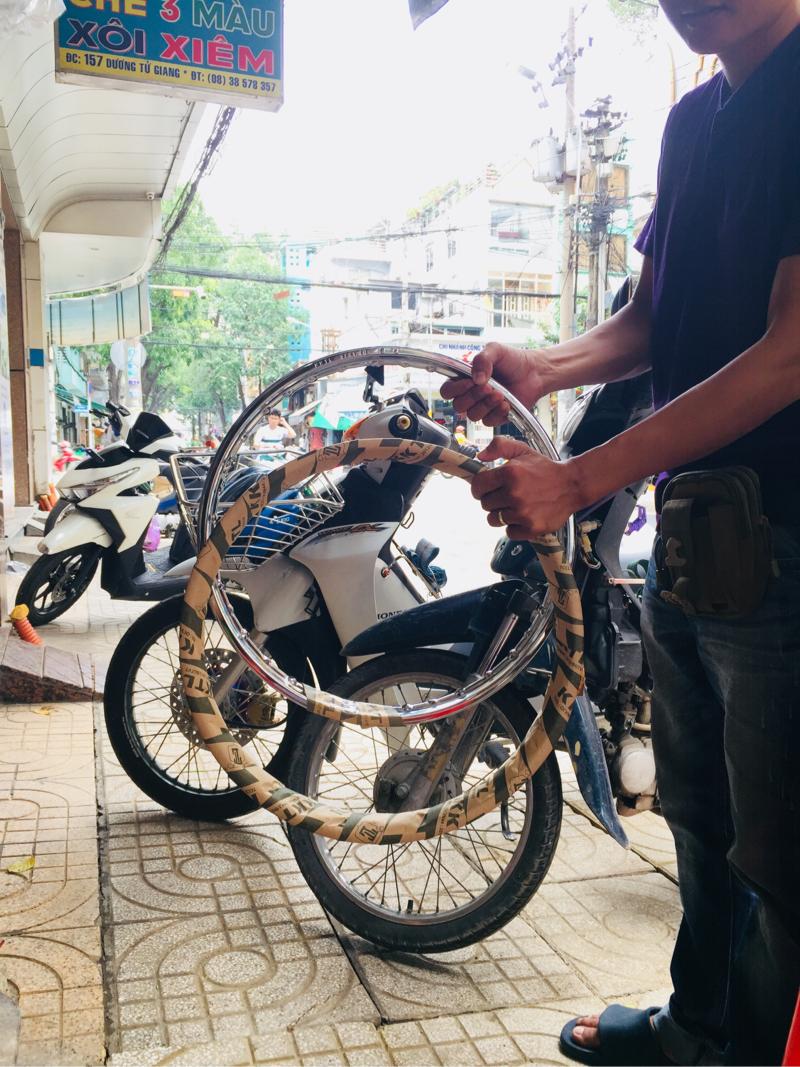 Cặp niềng xe máy 140 160 17 hiệu Thăng Long