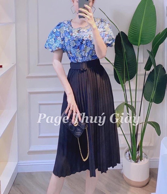 Chân váy xếp ly dáng dài kèm đai ( đai lỗ)