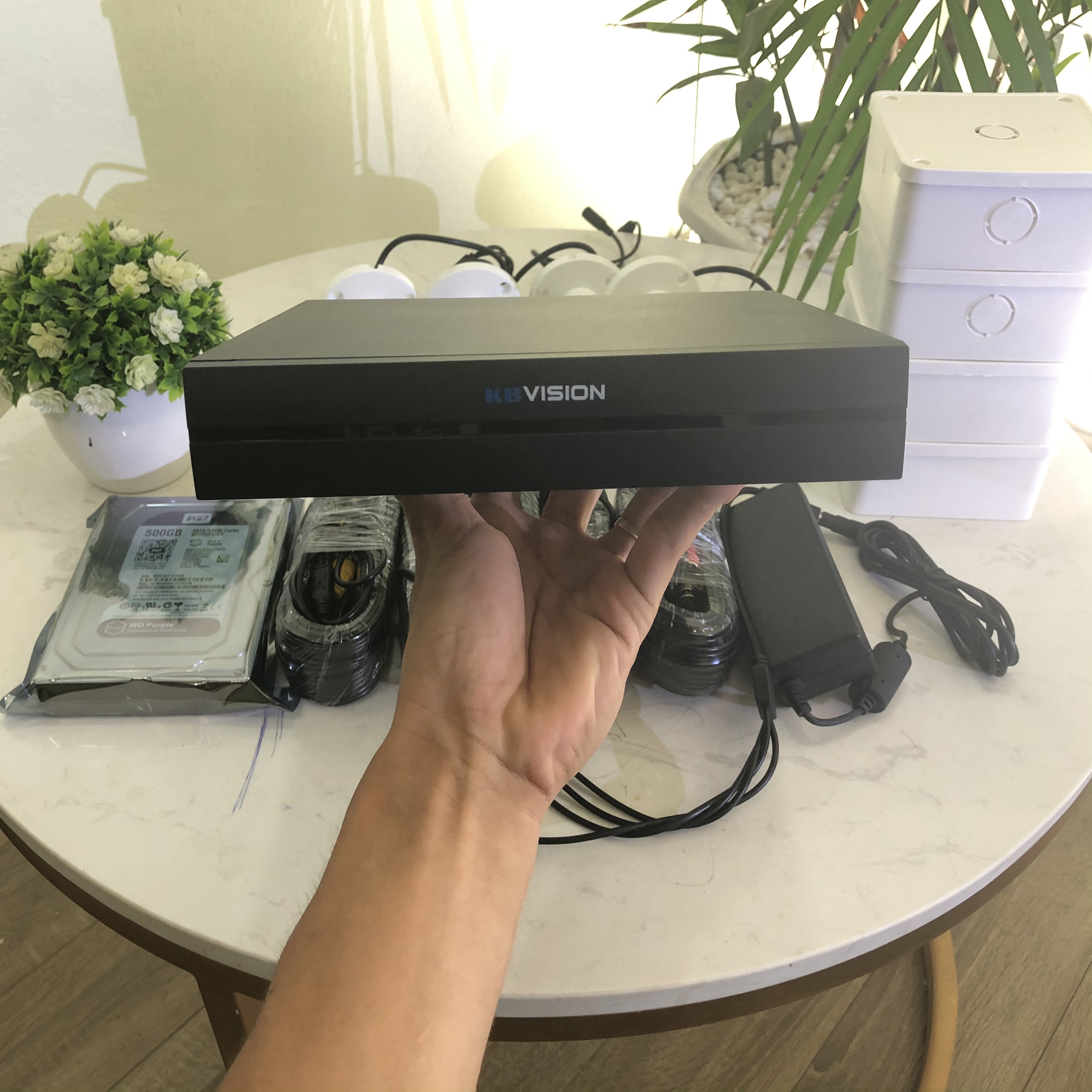 Bộ Camera Quan Sát KBVision 4 Kênh Full HD - Hàng Chính Hãng
