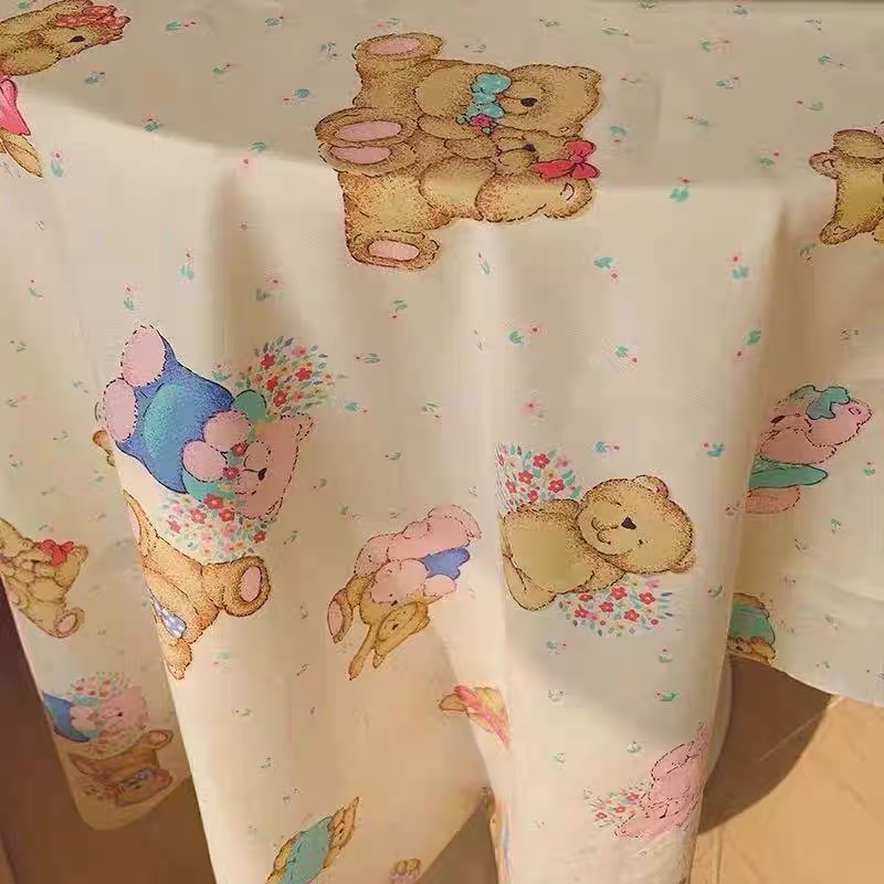 Khăn trải bàn/ Thảm picnic hình gấu. Bear