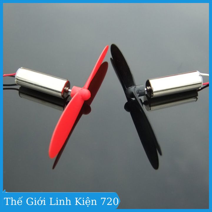 01 ĐỘNG CƠ MÁY BAY 720 ( không bao gồm bánh răng)