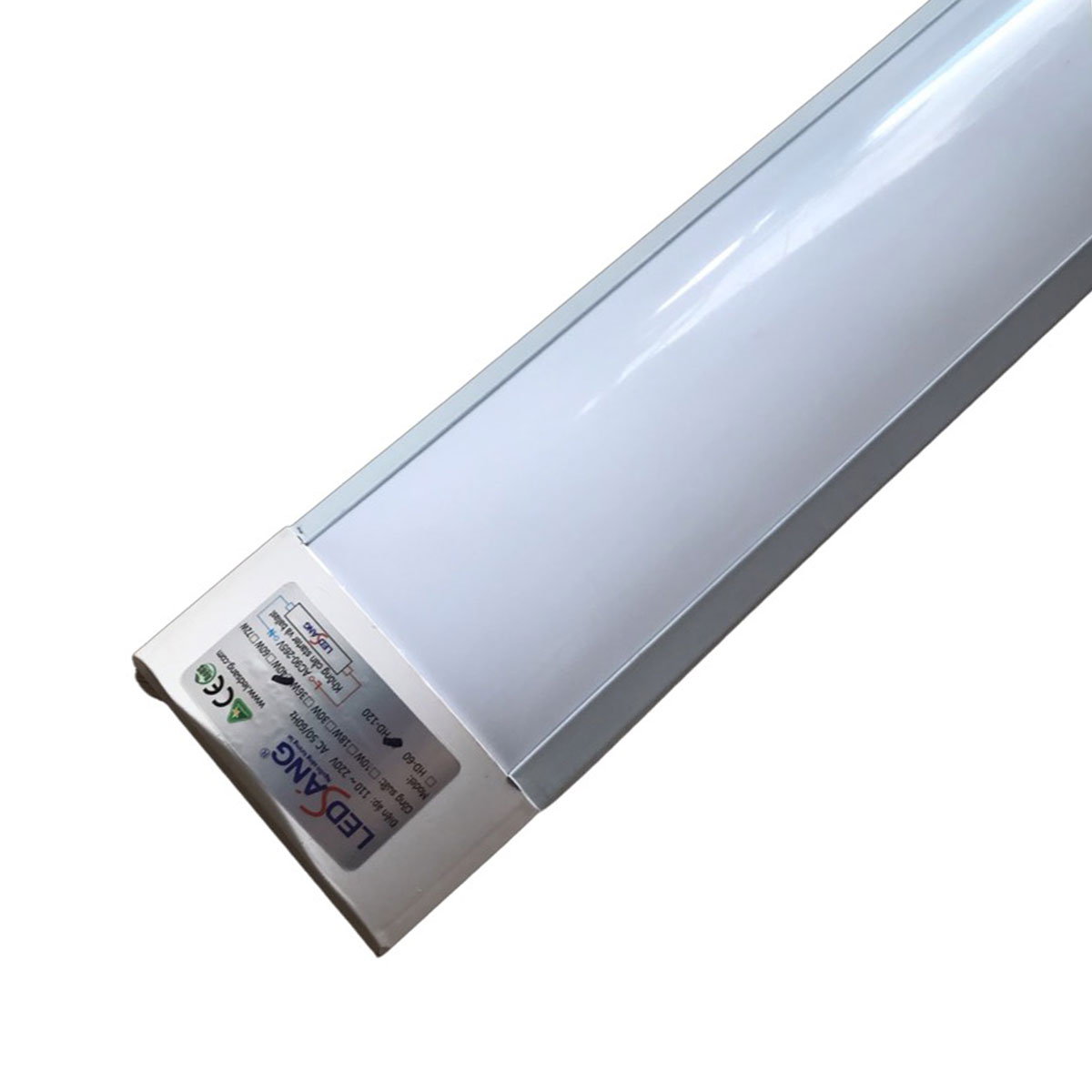 Đèn tuýp Led chống bụi 1.2m 40w - 60w - Đèn led bán nguyệt 1.2m - Bóng đèn led 1.2m siêu sáng - Bóng đèn led 0.6m siêu sáng