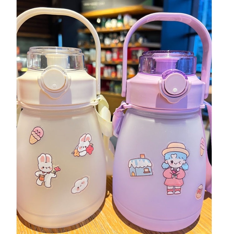 Bình Nhựa 2 Màu 1000ML + Dây Đeo + Ticker