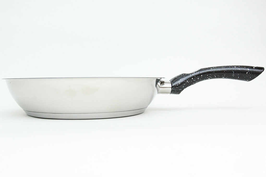 Chảo inox tráng sứ 26cm Kangaroo KG167S