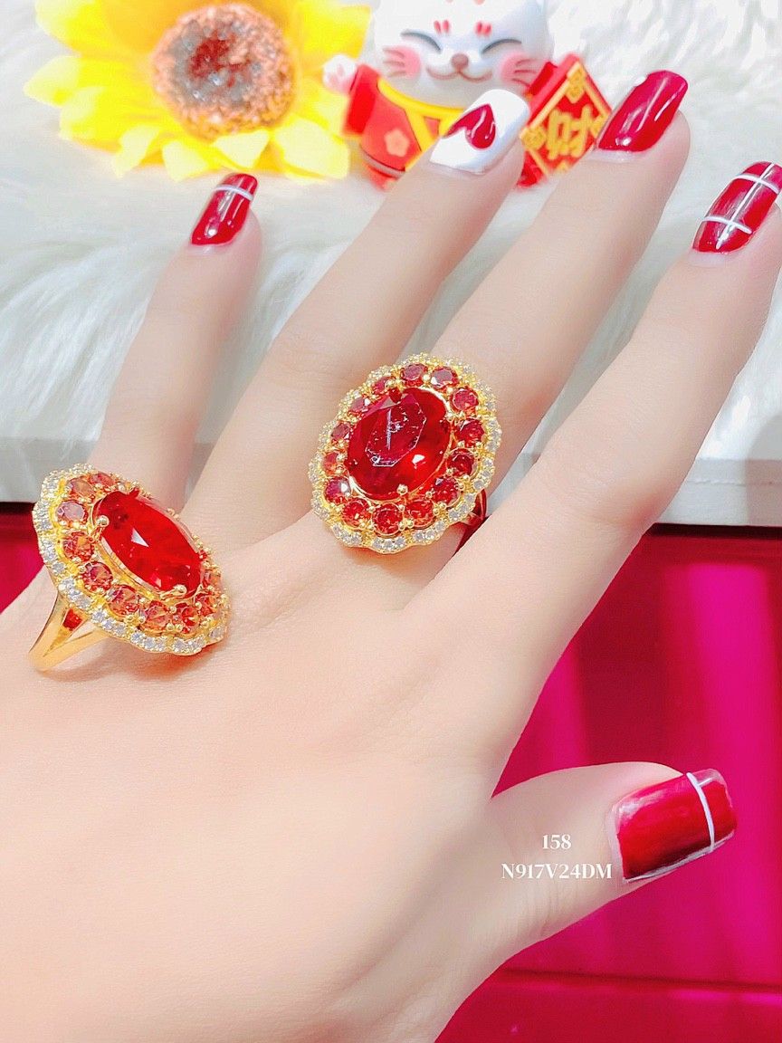 Nhẫn nữ phong thủy đá mệnh mạ vàng 18k lokalo