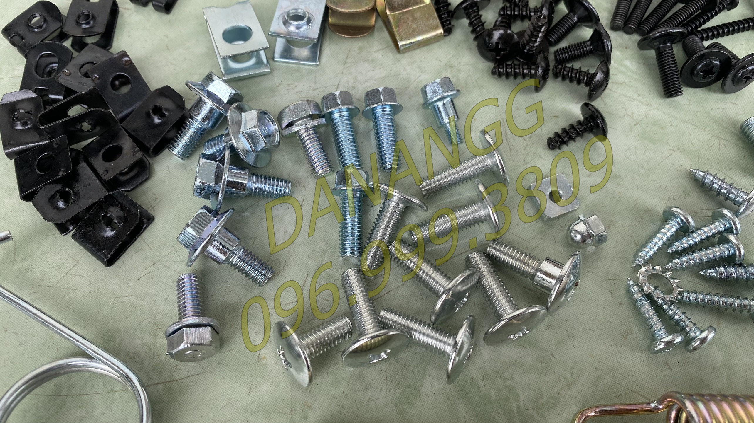 Bộ ốc ráp xe anh anh làm xe mới