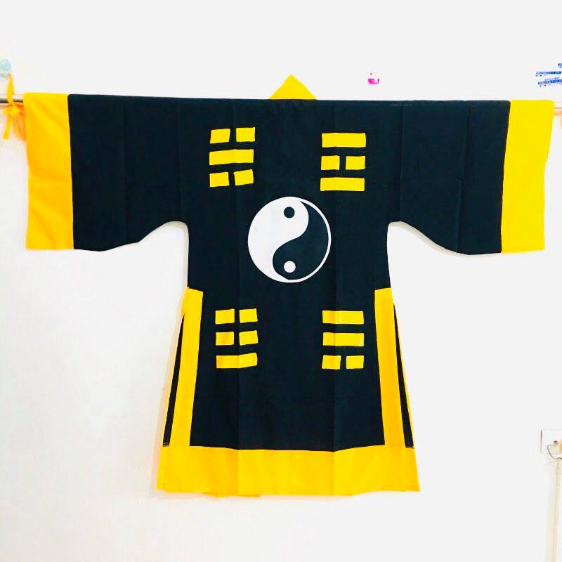 Áo cổ trang bát quái màu đen