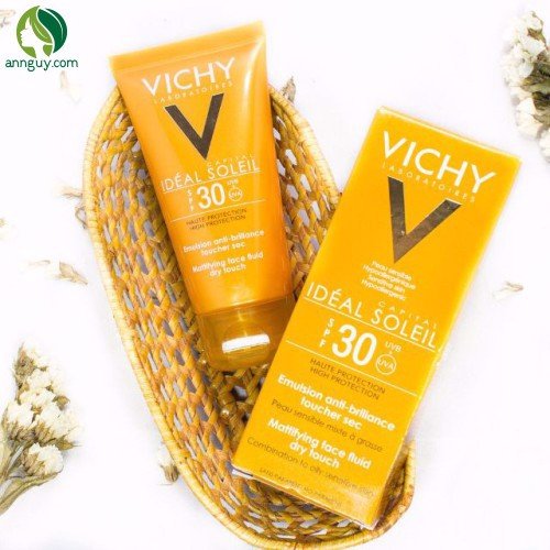 Kem Chống Nắng Vichy
