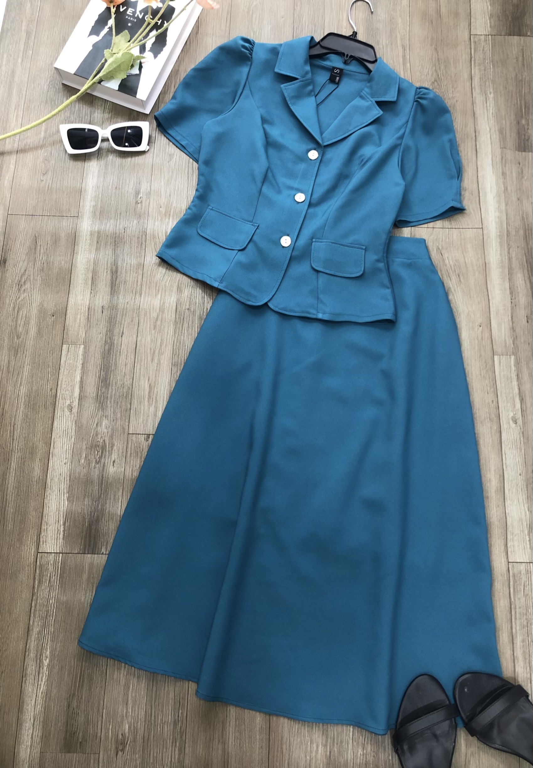 Set công sở chân váy có đủ size