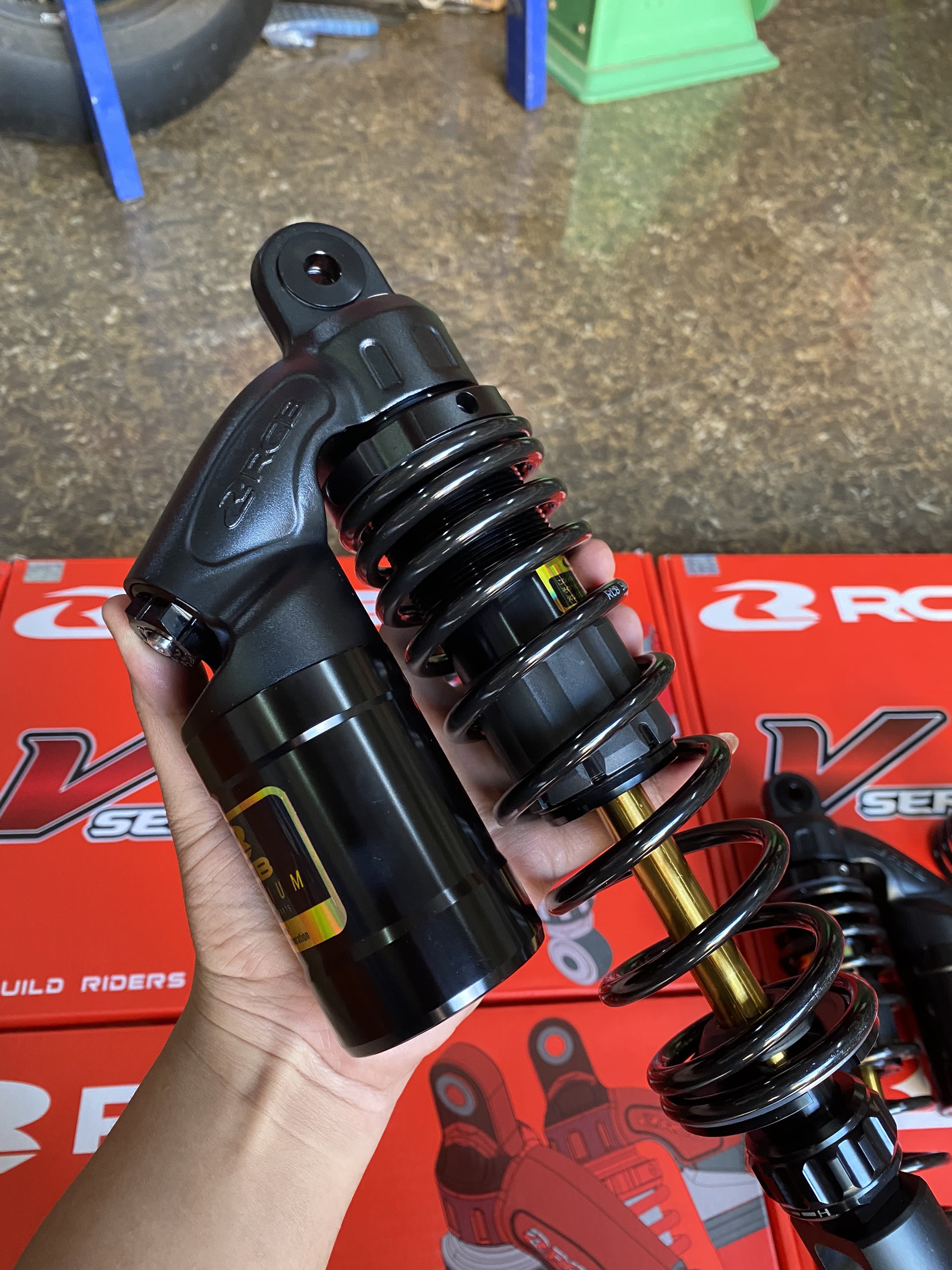 Phuộc sau NVX, Novou RCB VD Limited