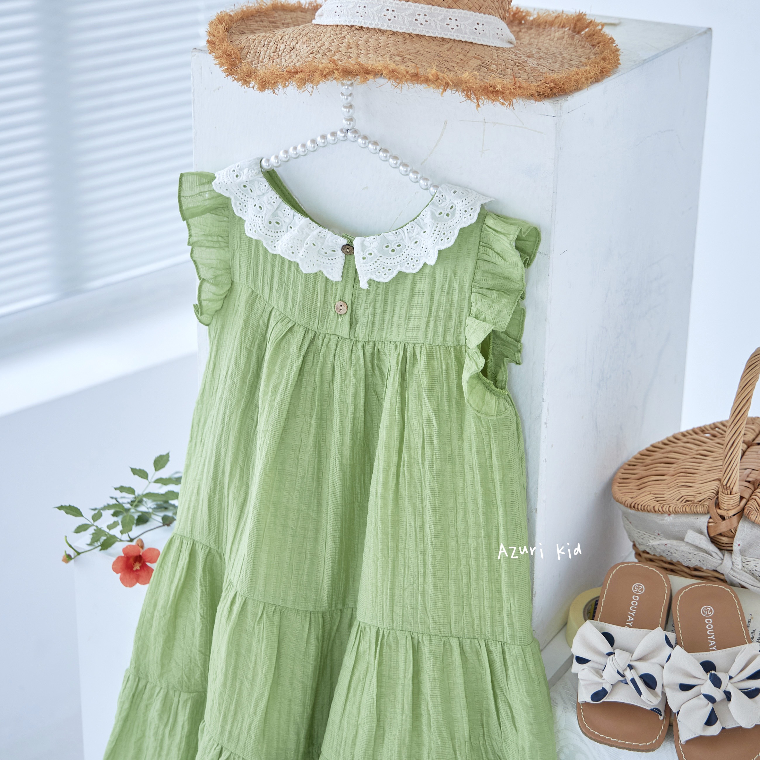 [NEW ARRIVAL] ĐẦM TƠ NHÚNG CỔ REN