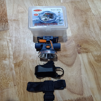 Flashlight tactical head. Flashlight tactical head water-resistant. super bright flashlight. Team lamp head night.