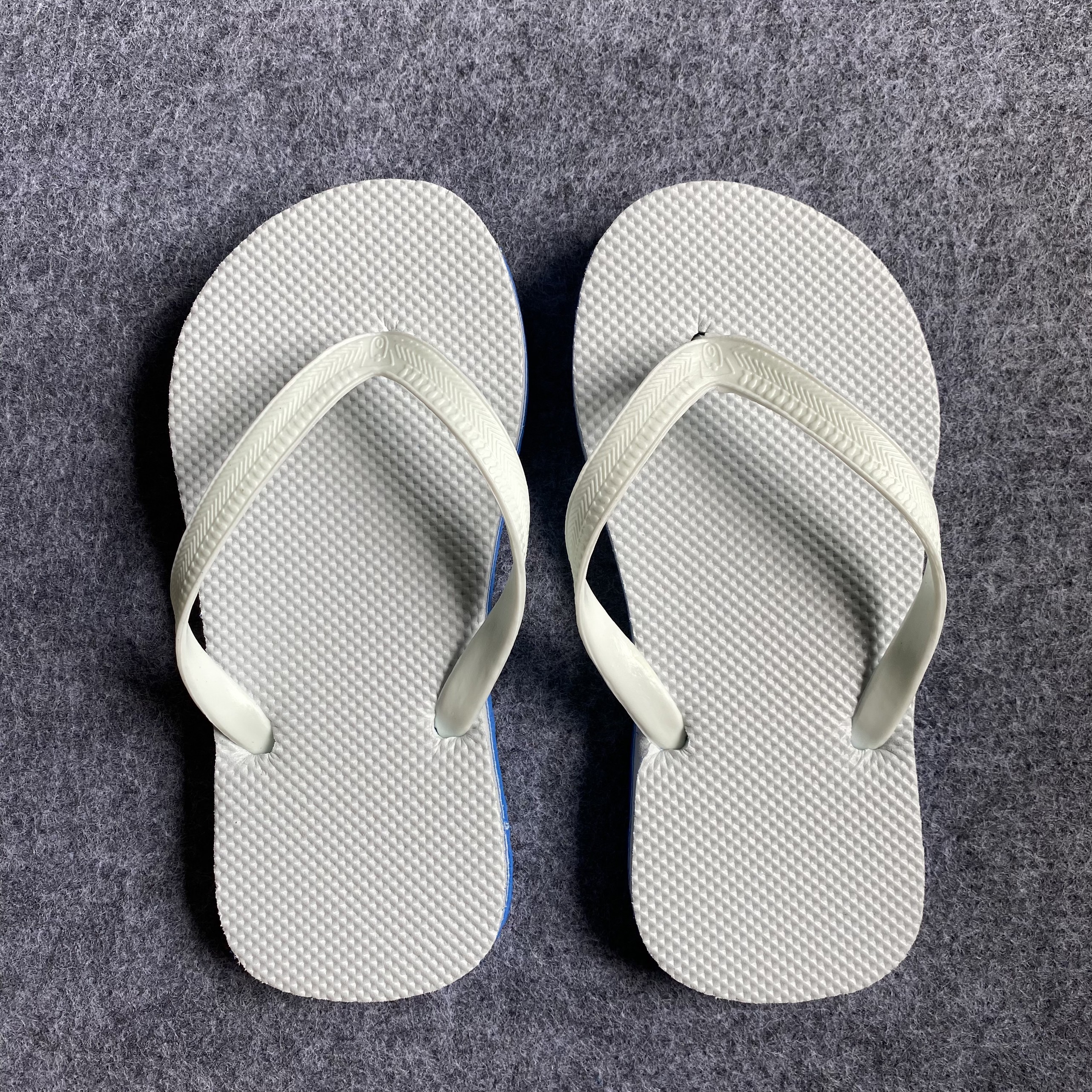 Dép xốp đi trong nhà cho bé