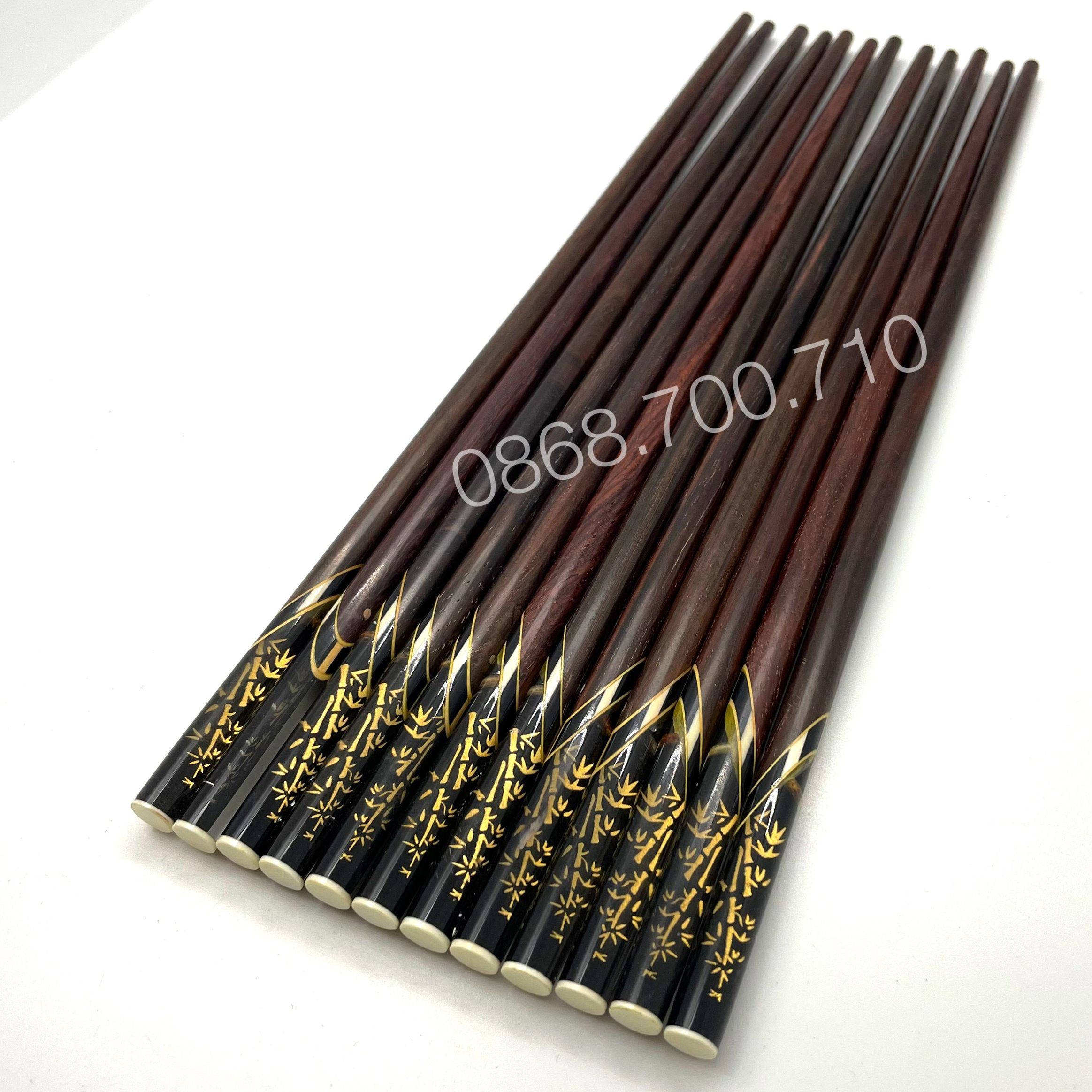 Đũa ăn gỗ Trắc cao cấp đầu gắn ốc biển đen họa Trúc - Hộp 10 đôi