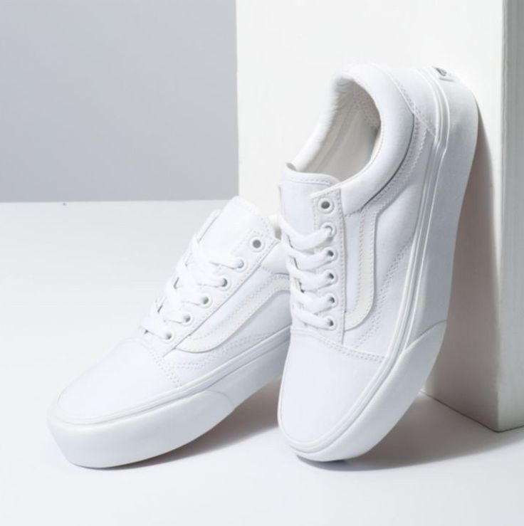 [FULL BOX] Giày thể thao sneaker Vans Old Skool Classic Black/White - Trắng/Đen