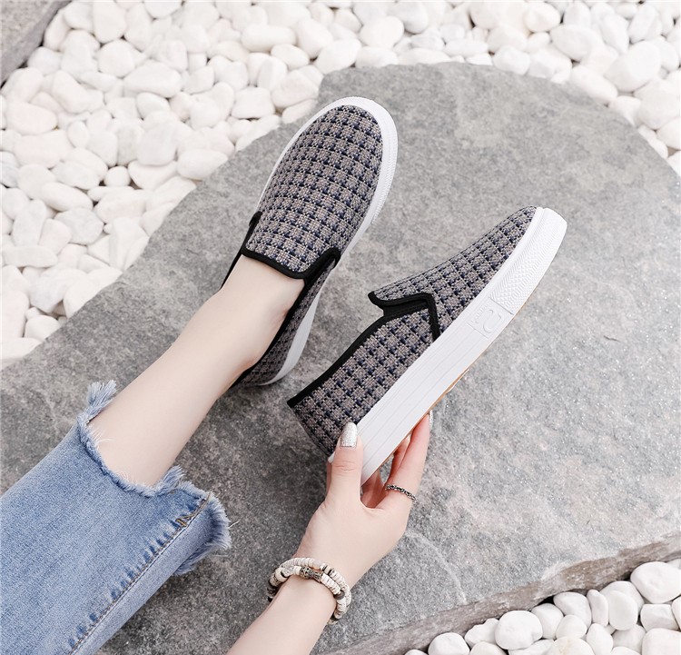 Giày lười nữ vải cotton đế cao su mềm cao 3p