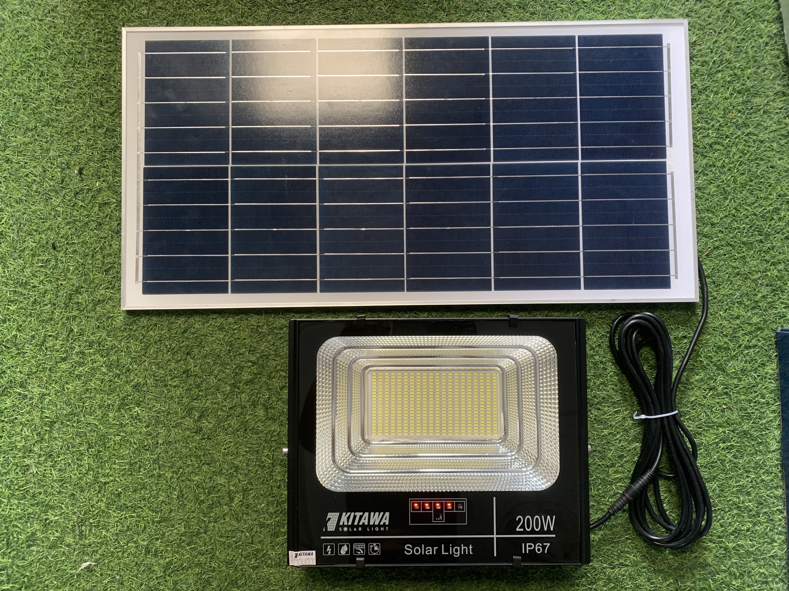 DP1200 Đèn Pha Năng Lượng Mặt Trời Kitawa 200W Ip67