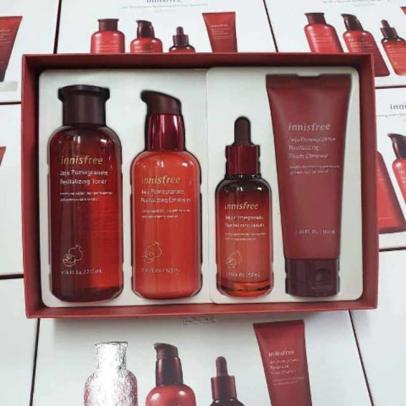 Set Dưỡng Lựu Đỏ Innisfree Jeju Pomegranate Revitalizing giá rẻ