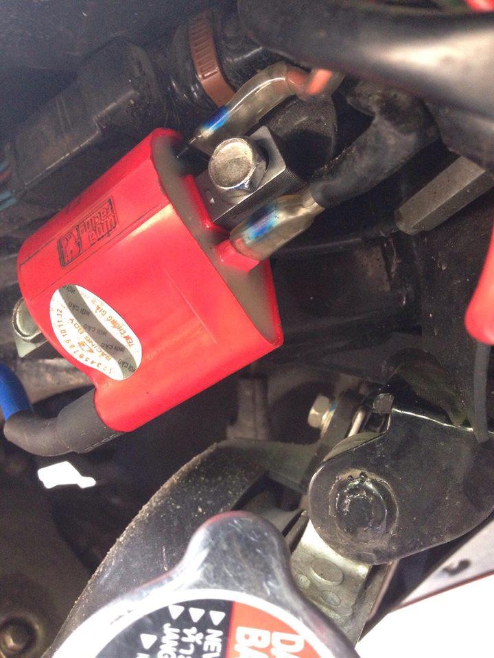 [HCM]MOBIN SƯỜN UMA RACING CHO XE Fi