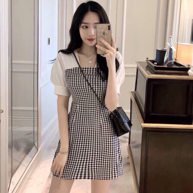Đầm caro phối tay trắng