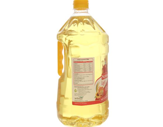 Dầu ăn thượng hạng Neptune Light can 2L