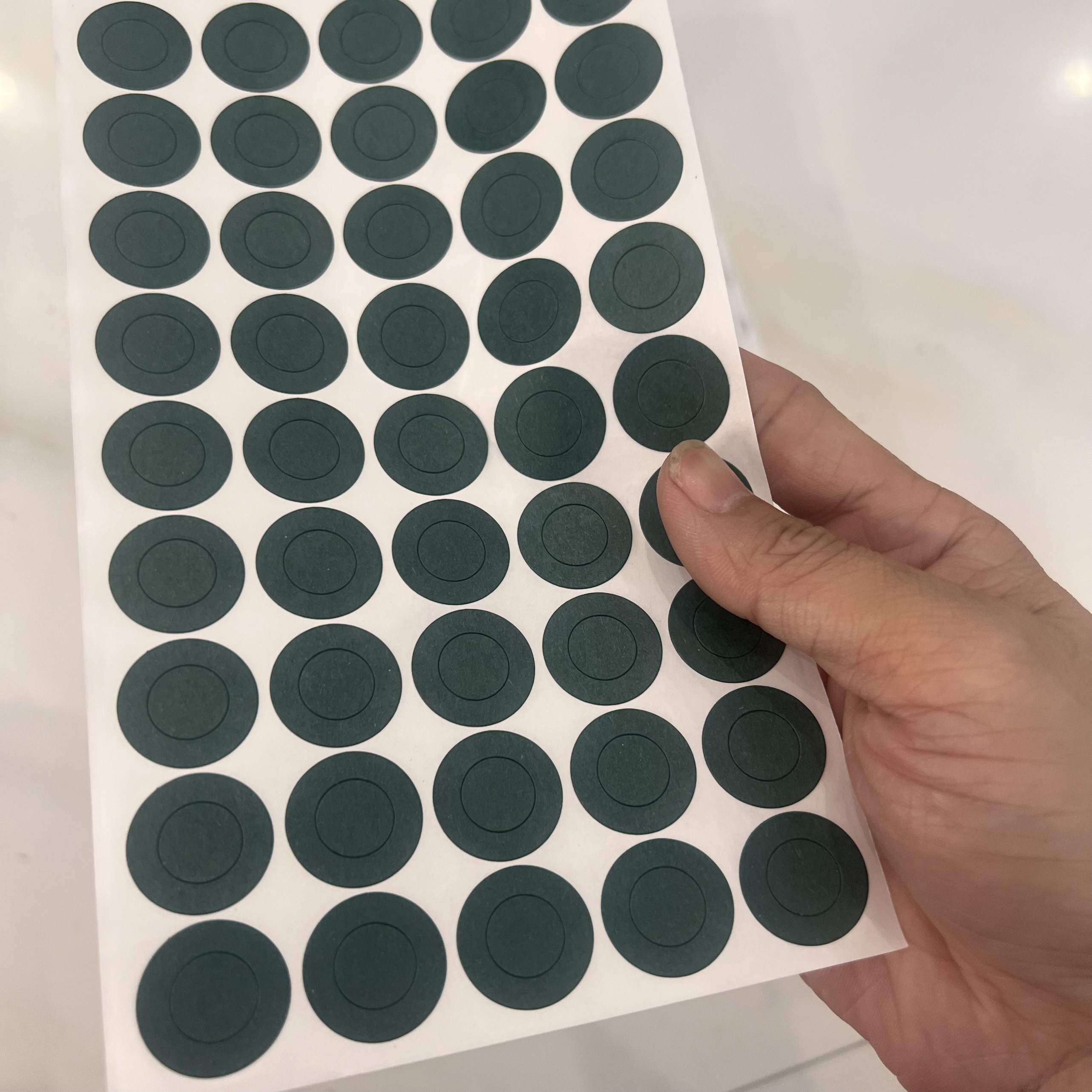 giấy dán cực dương pin 21700 tờ lớn 85 đầu