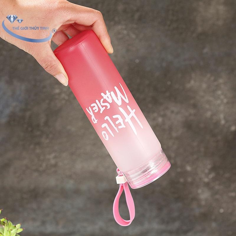 [HCM]Bình Thủy Tinh Dây Xách Hello Master 480ML