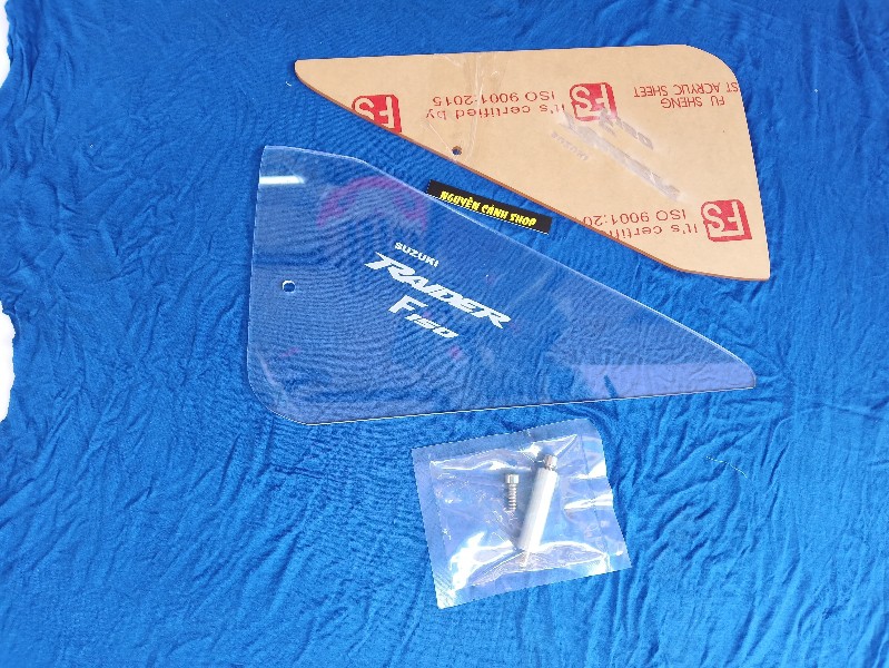 Meca trong suốt Ốp hông xe Raider FI