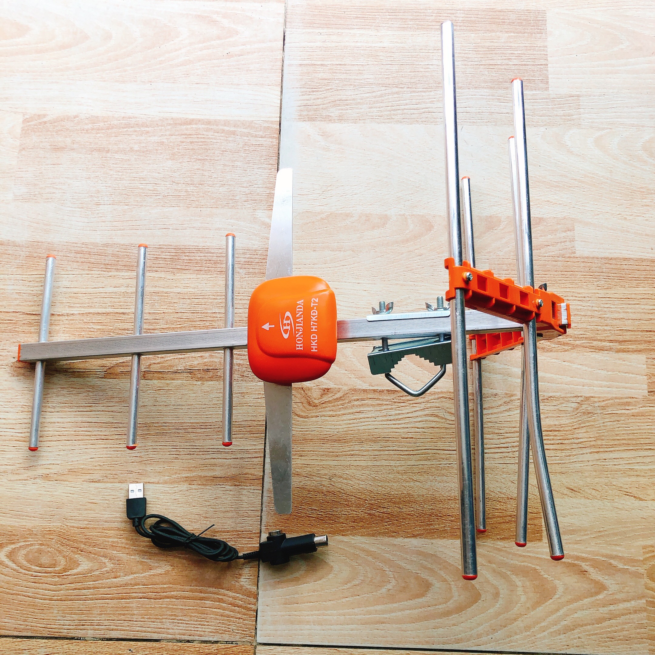 Anten khuếch đại HKD H7 dùng cho tivi tích hợp và đầu thu kỹ thuật số DVB T2