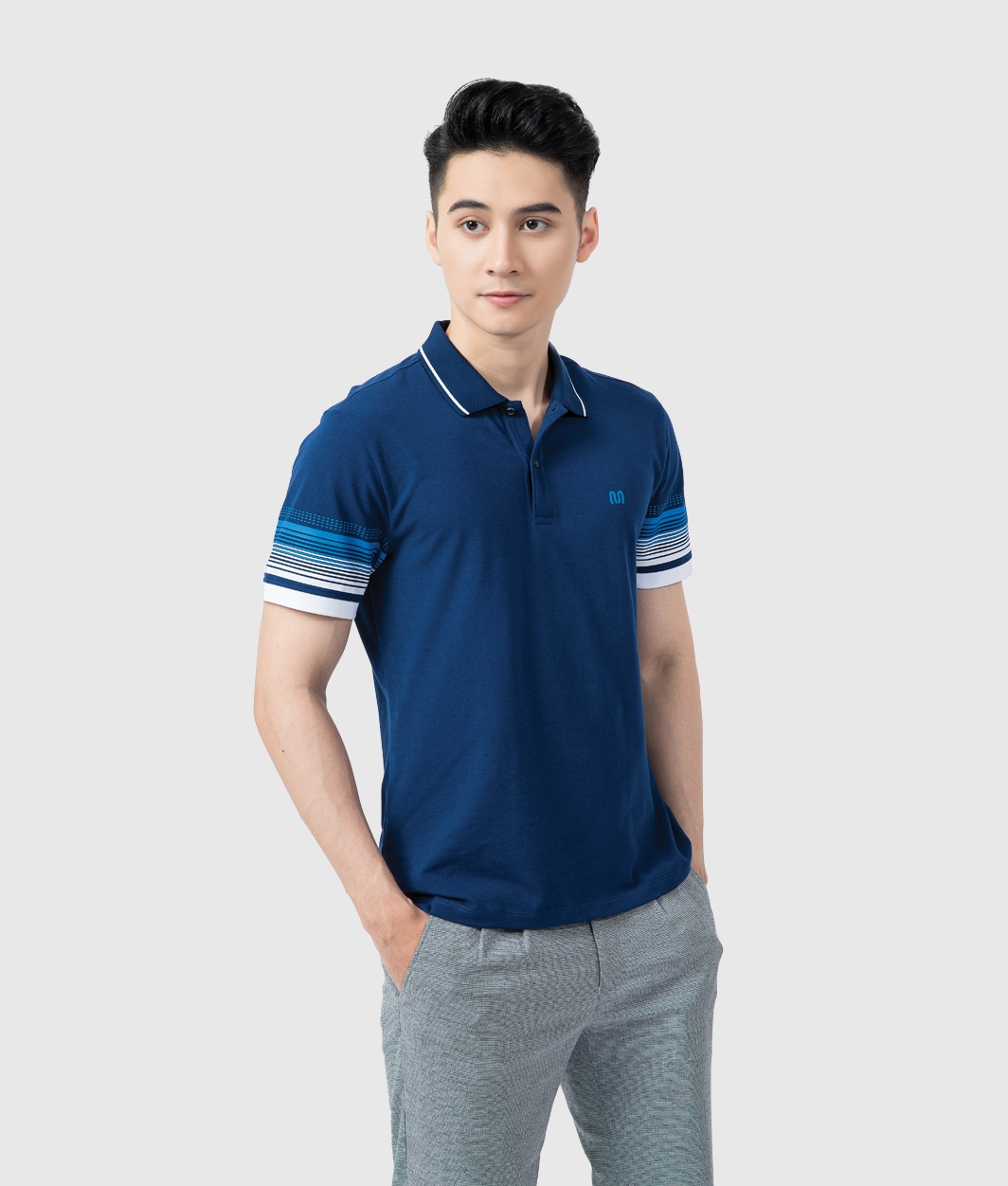 Áo polo IPS012S1 nam tím than dáng reguler fit bị lỗi màu nhỏ khi in