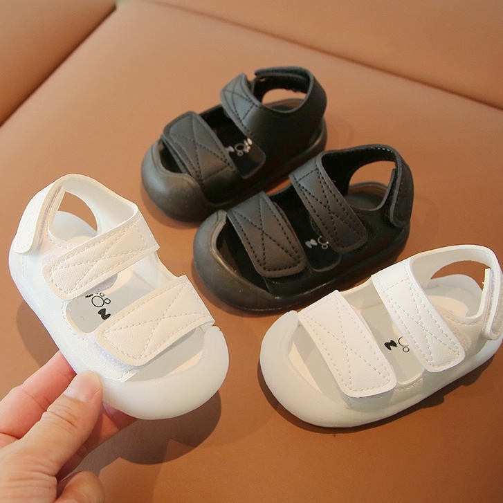 Dép sandal tập đi cho bé trai từ 1 - 4 tuổi quai dán ngang đế mềm nhẹ êm chân