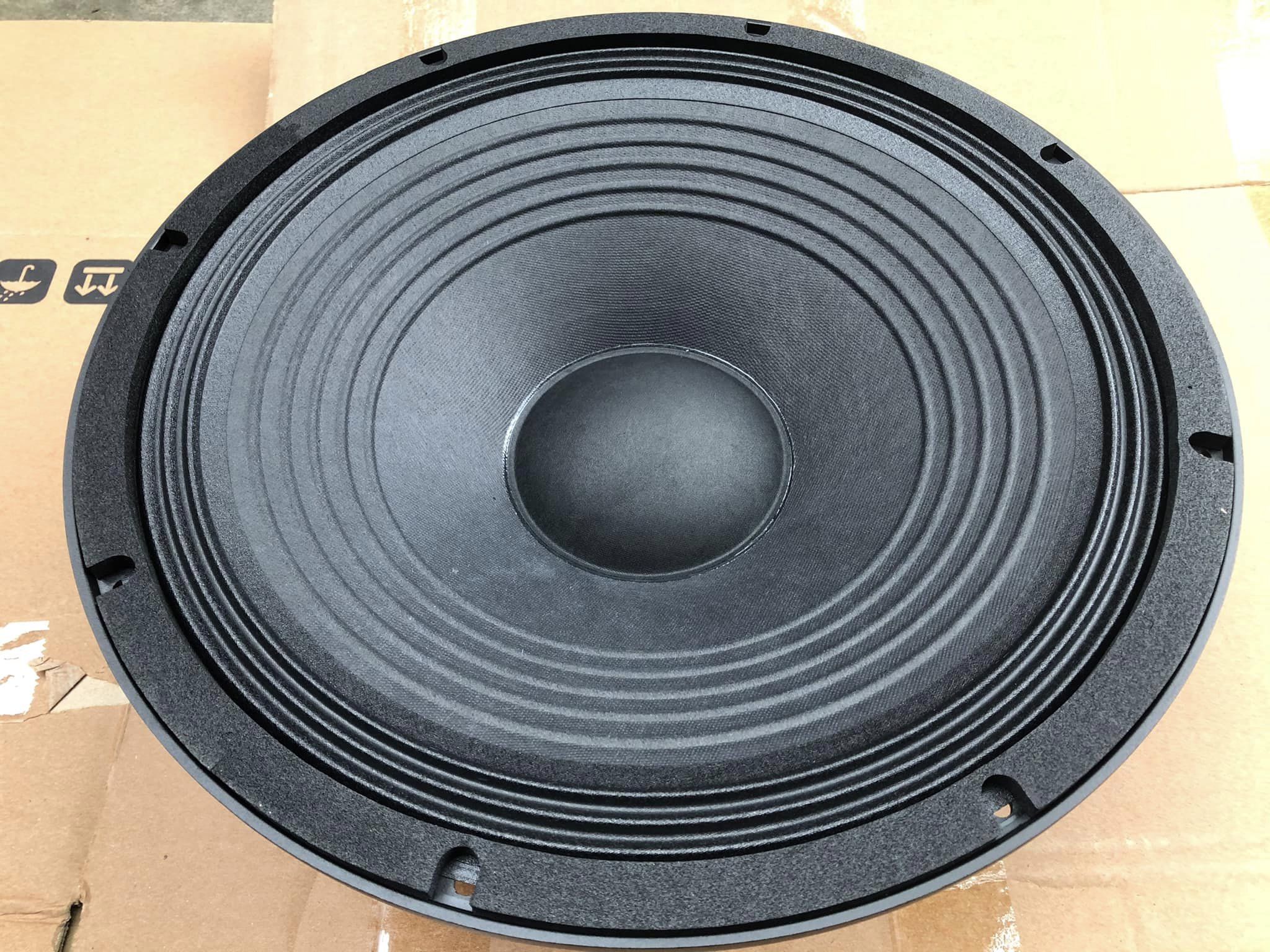 BASS 40 JBL TỪ 190 CÔN 76 / GIÁ 1 CHIẾC