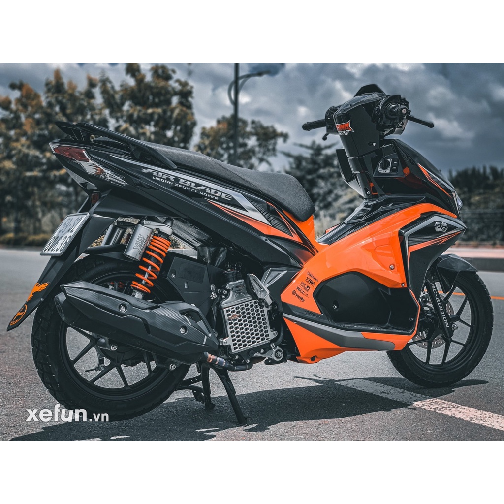 Tem rời dán xe air blade 2020 mẫu cam đen cực chất, hàng 3 lớp chất lượng cao