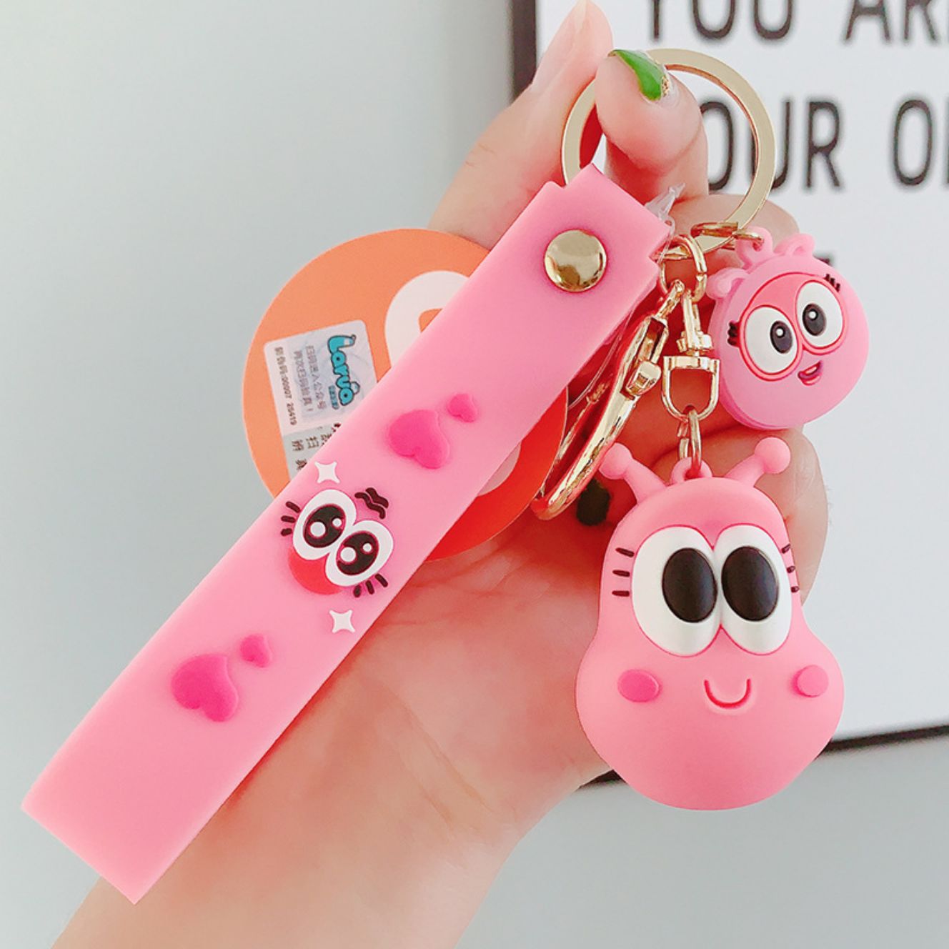Móc khóa Larva hoạt hình ấu trùng