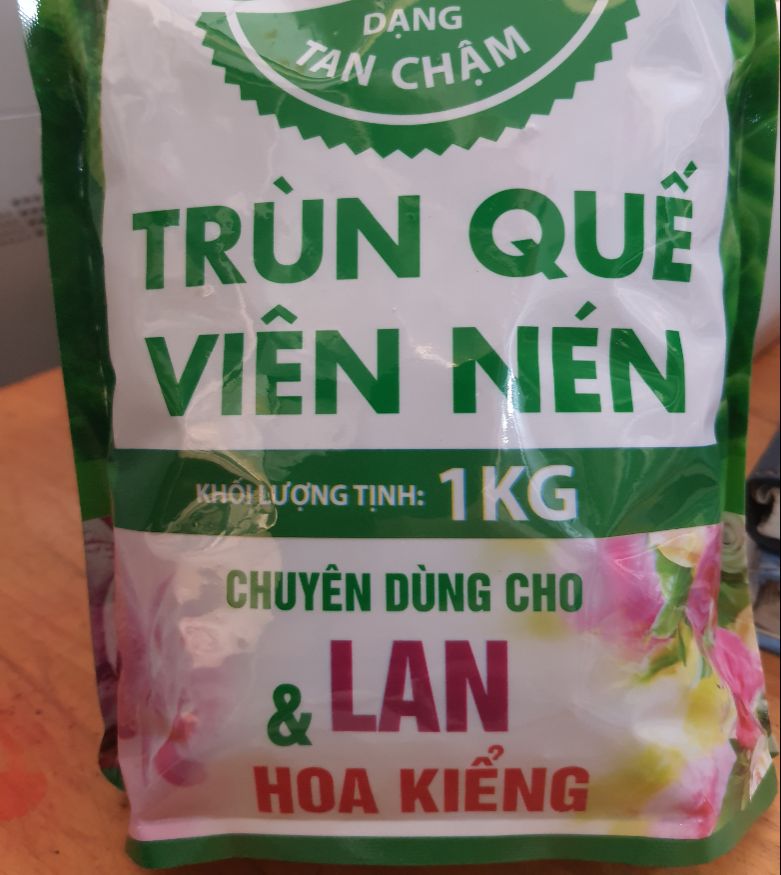 phân trùn quế viên nén SFARM - 1KG