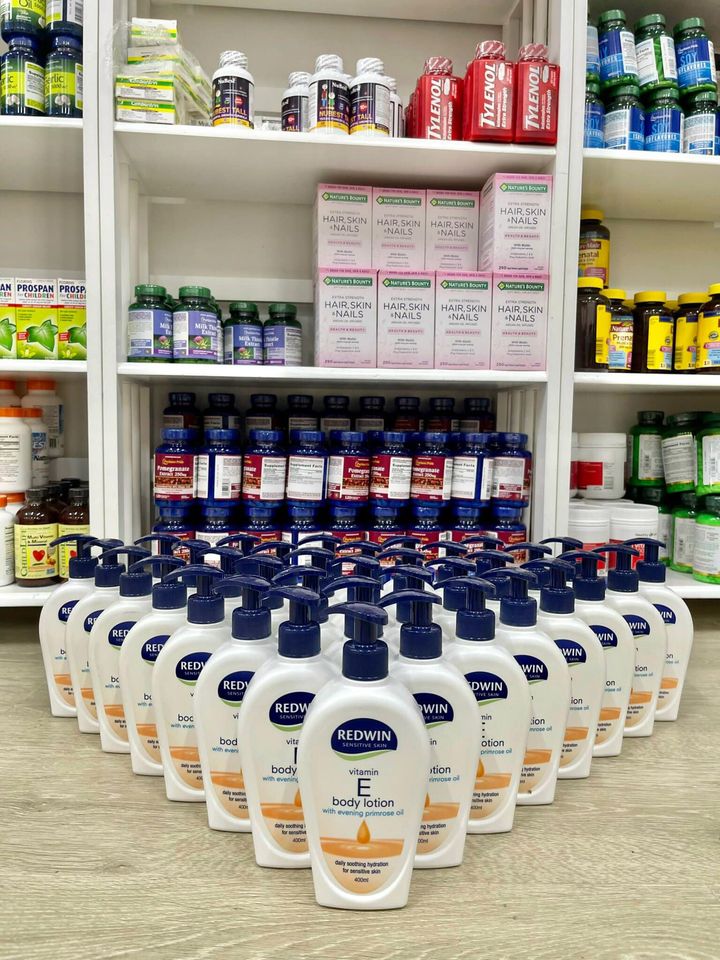Sữa dưỡng thể Redwin Vitamin E Body Lotion Úc 400ml