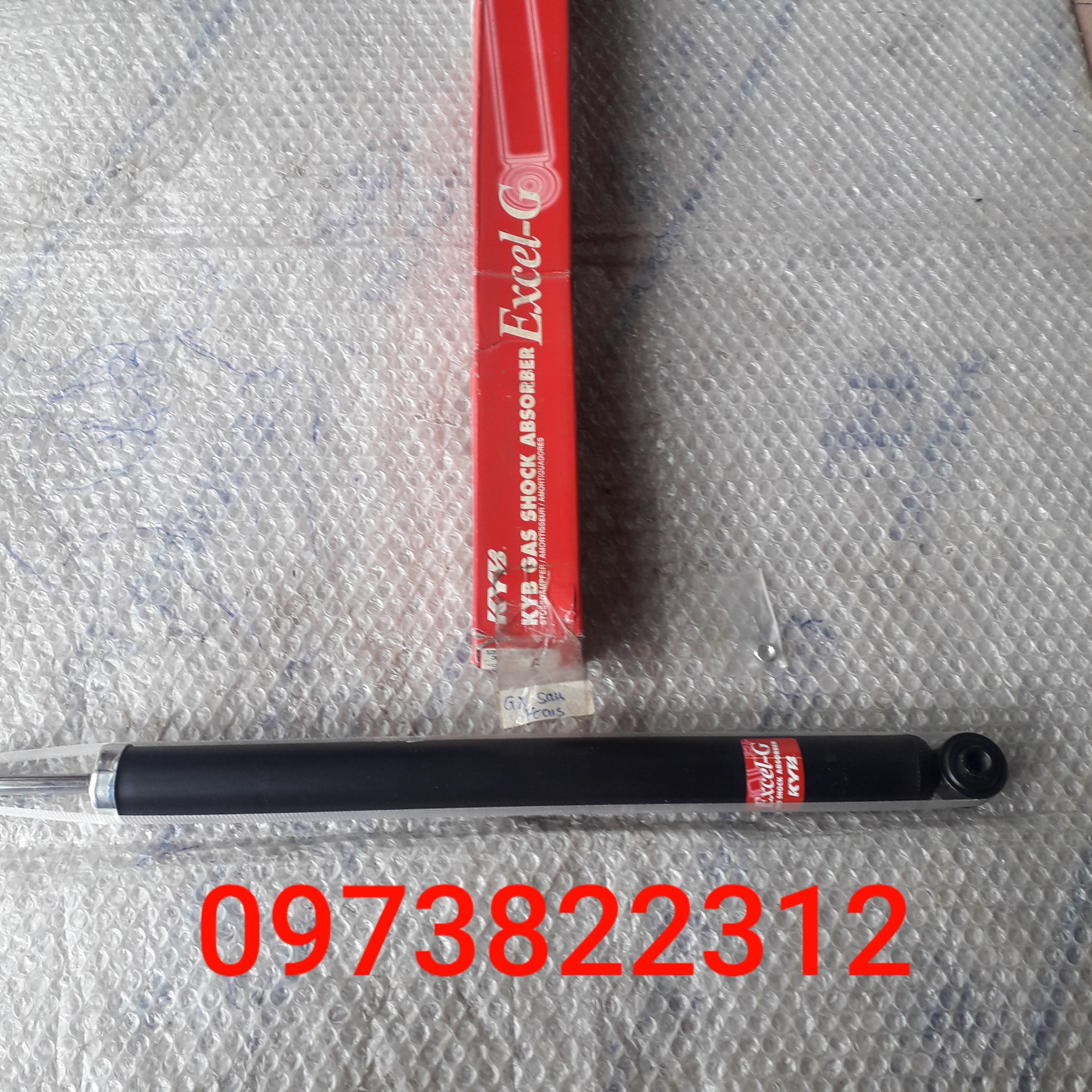 Giảm xóc sau Focus, Mazda 3 ( Giá 1 Chiếc) KYB