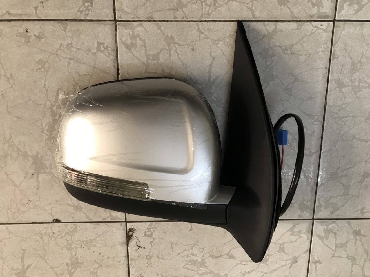 Gương chiếu hậu VEAM VPT095 990Kg