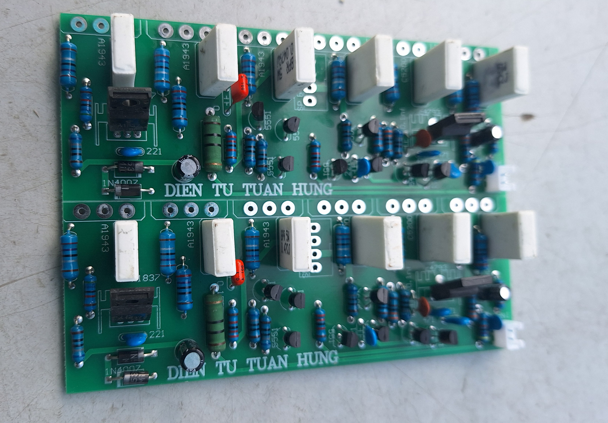 Power Circuit with 12 Aluminum Sheets