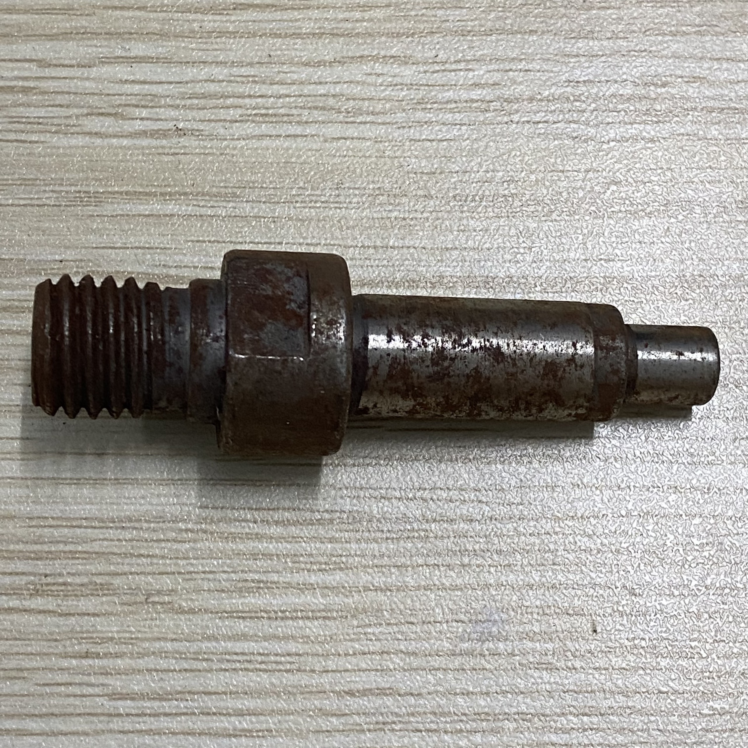 Trục - cốt gắn đá mài Maktec MT953, MT961 (324372-2)