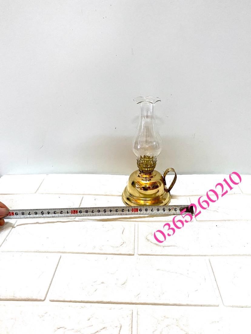 ĐÈN DẦU CỠ VÒNG ĐẾ CHẤT LIỆU BẰNG ĐỒNG