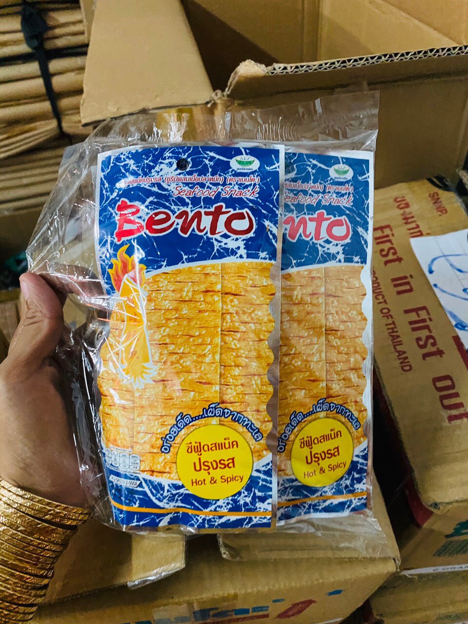 Combol 12 gói mực bento thái lan màu đỏ