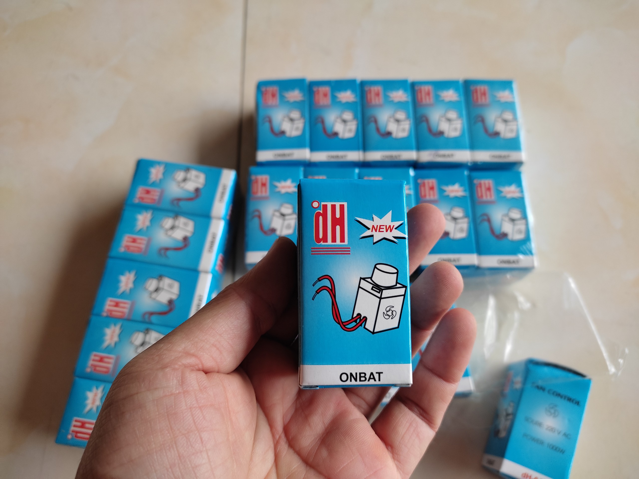 Chiết áp lắp quạt 1000W, dimmer quạt